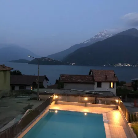 Resedenzia Sole Lago شقة *